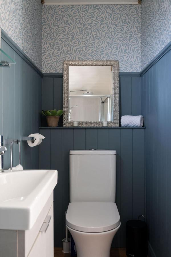 Barfield Shepherds Hut Magherafelt Buitenkant foto