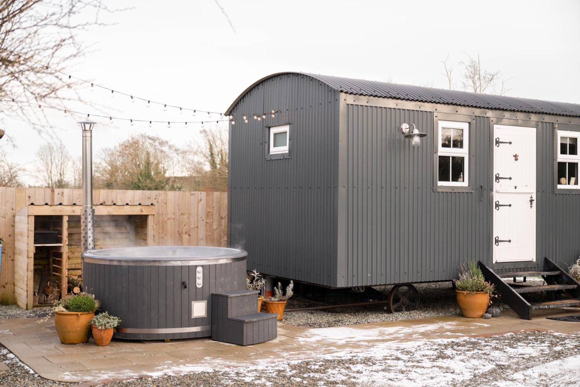 Barfield Shepherds Hut Magherafelt Buitenkant foto